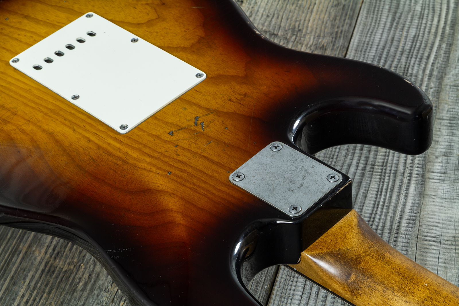 Haar Guitars Trad S 3s Klopppmann Trem Rw #43484 - Aged 2-tone Chocolate Sunburst - Guitarra eléctrica con forma de str. - Variation 8