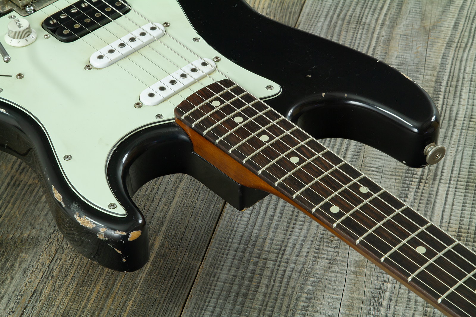 Haar Guitars Trad S Hss Amber Trem Rw #43517 - Aged Black - Guitarra eléctrica con forma de str. - Variation 6