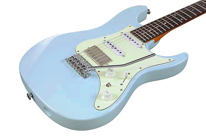 Ibanez Az2204nw Sfb Prestige Jap Hss Seymour Duncan Trem Rw - Seafoam Blue - Guitarra eléctrica con forma de str. - Variation 2