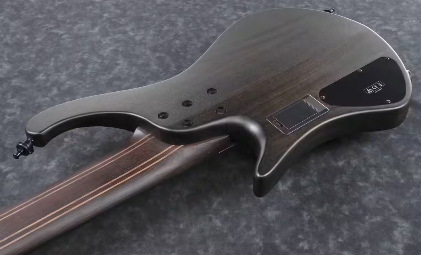 Ibanez Ehb1506ms Bif Workshop 6c Multiscale Active Pp - Black Ice Flat - Bajo eléctrico de cuerpo sólido - Variation 3