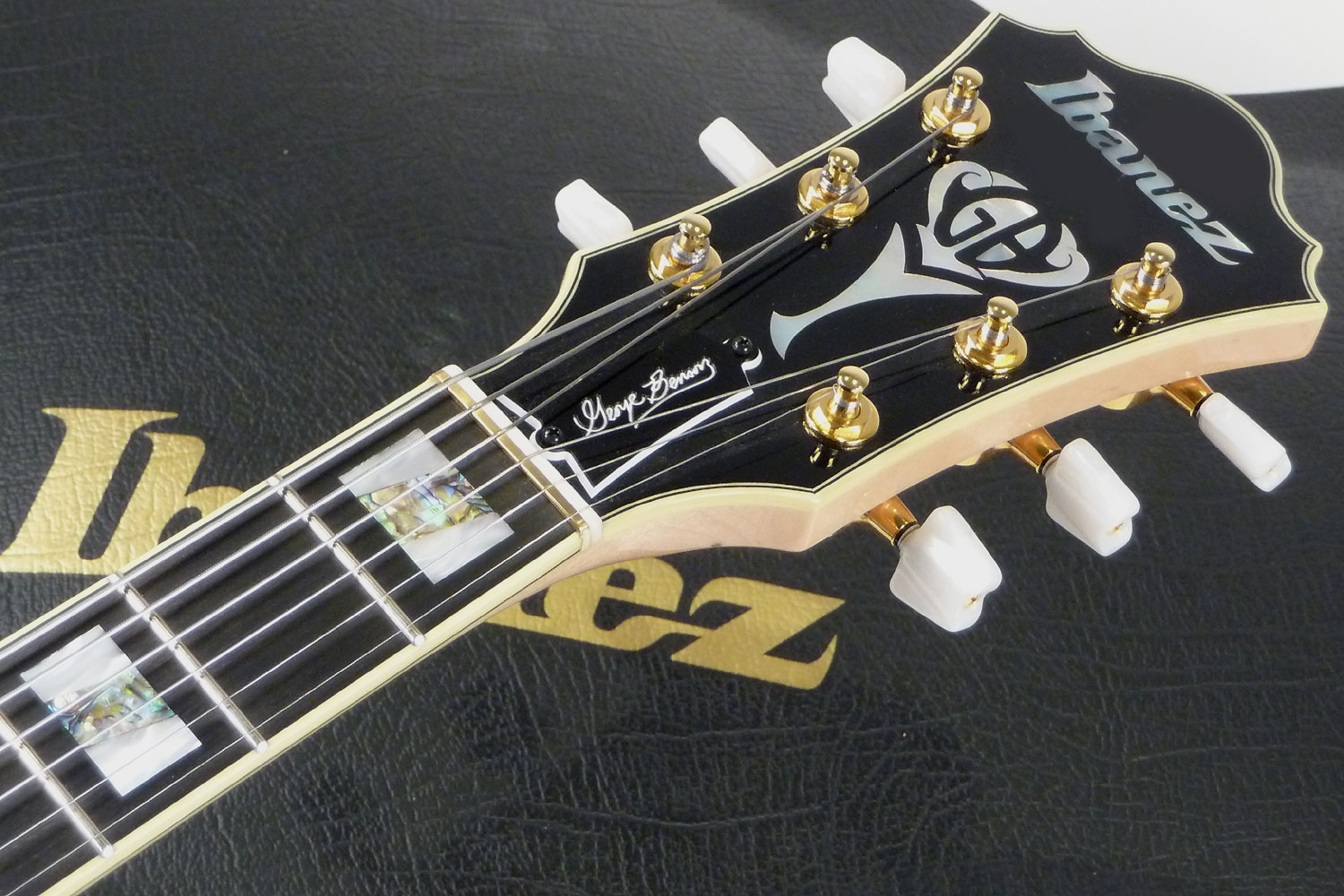 Ibanez George Benson Gb10 Nt Prestige Jap Signature 2mh Ht Eb - Natural - Guitarra elécrica Jazz cuerpo acústico - Variation 5
