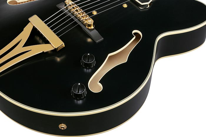 Ibanez Pat Metheny Pm3c Bkl Signature 1s Ht Eb - Black Low Gloss - Guitarra elécrica Jazz cuerpo acústico - Variation 3