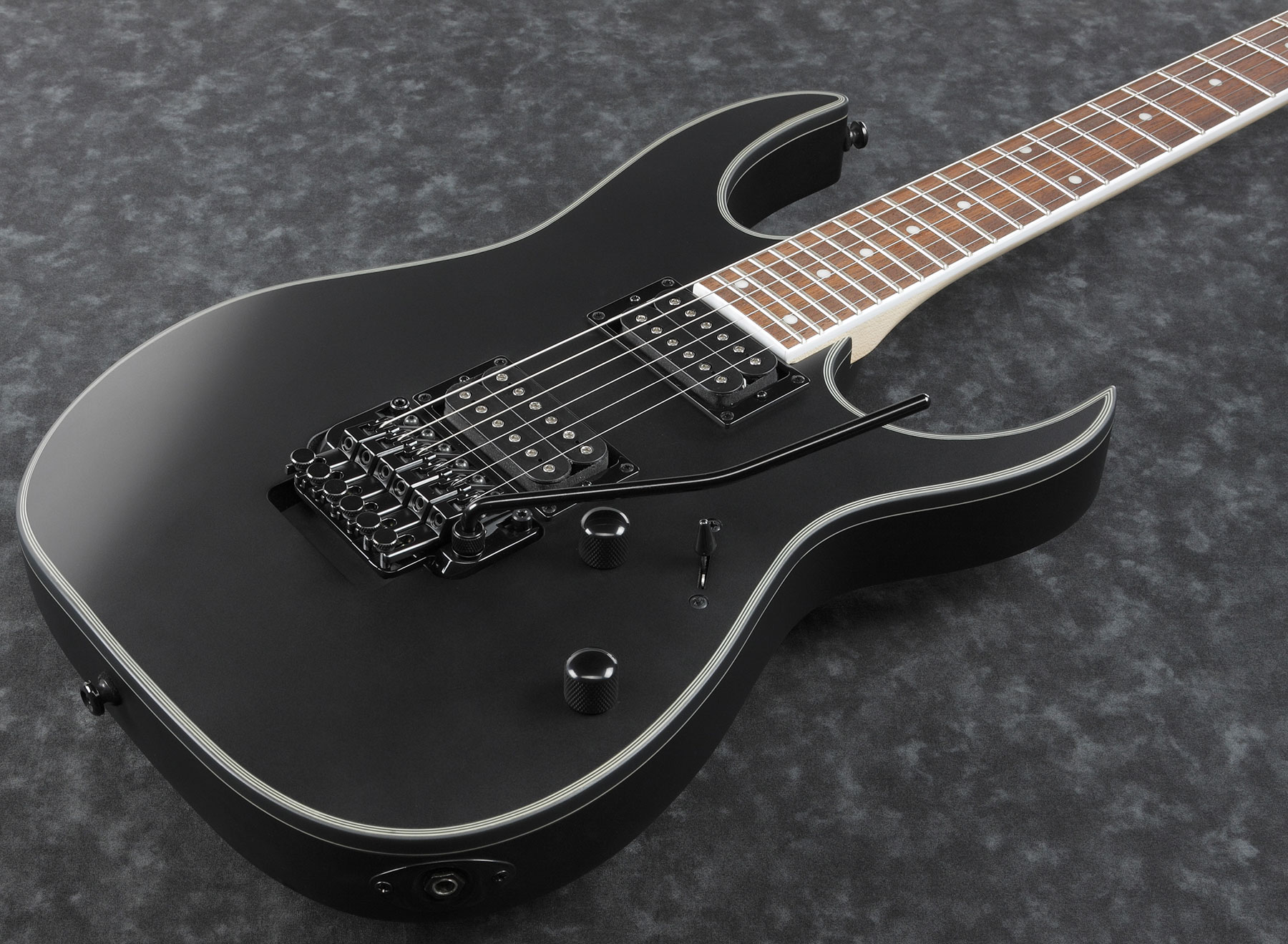 Ibanez Rg320exz Bkf Standard Fr Hh Jat - Black Flat - Guitarra eléctrica con forma de str. - Variation 2