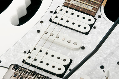 Ibanez Steve Vai Jem555 Wh Hsh Fr Rw - White - Guitarra eléctrica con forma de str. - Variation 2