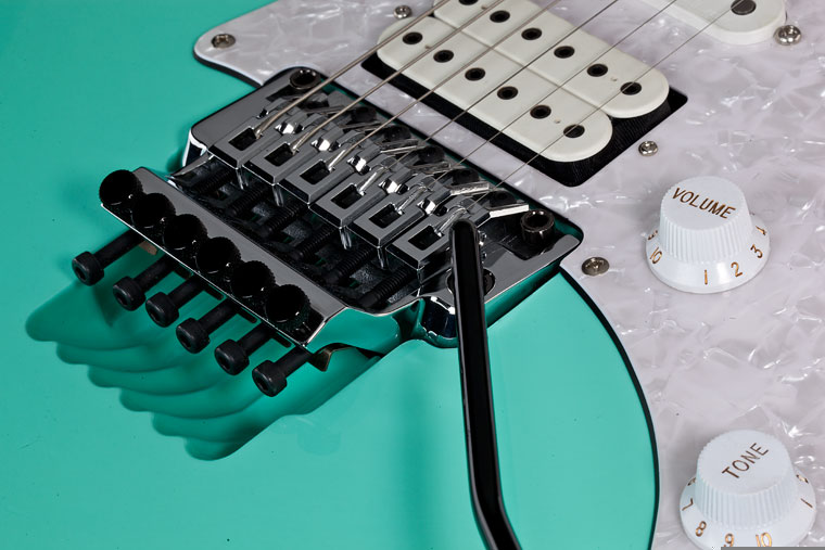 Ibanez Steve Vai Jem70v Sfg Premium Hsh Dimarzio Fr - Sea Foam Green - Guitarra eléctrica con forma de str. - Variation 3