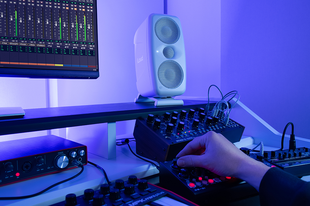 Ik Multimedia Iloud Mtm Mkii-white - La PiÈce - Monitor de estudio activo - Variation 6