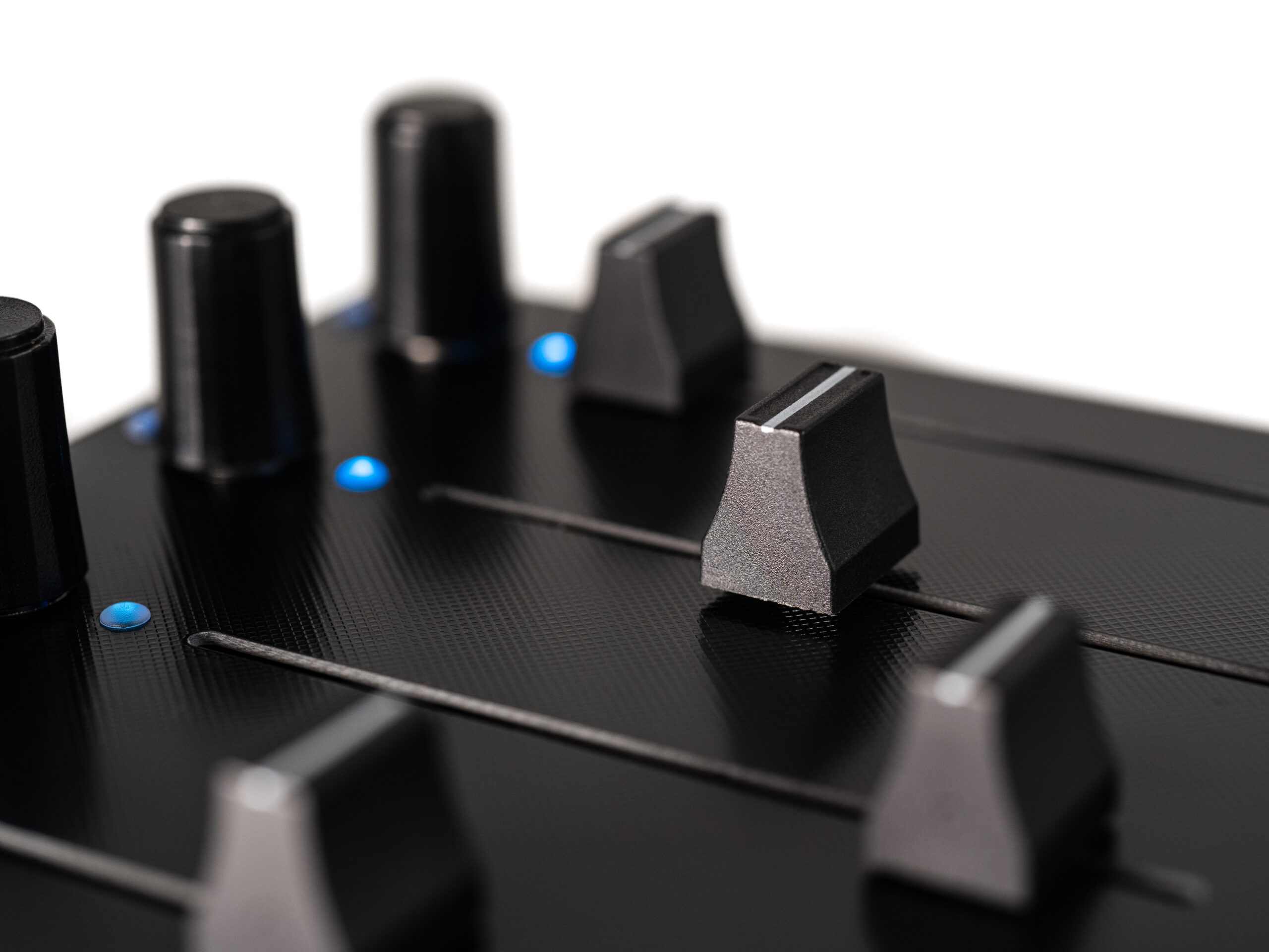 Intech Studio Grid Series 3 - Ef44 Detent - Controlador Midi - Variation 6