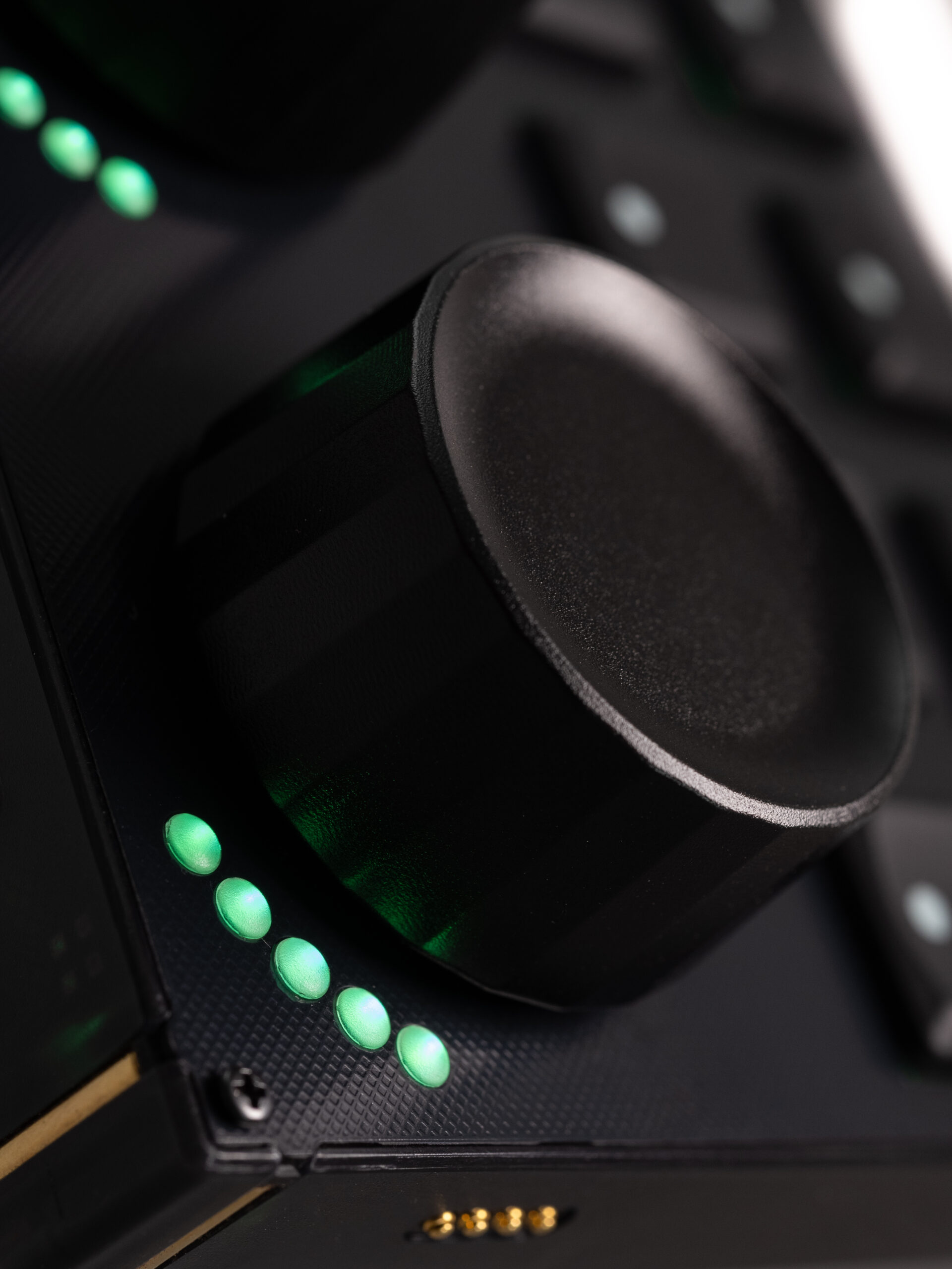 Intech Studio Grid Series 3 - Tek2 Mechanical - Controlador Midi - Variation 2