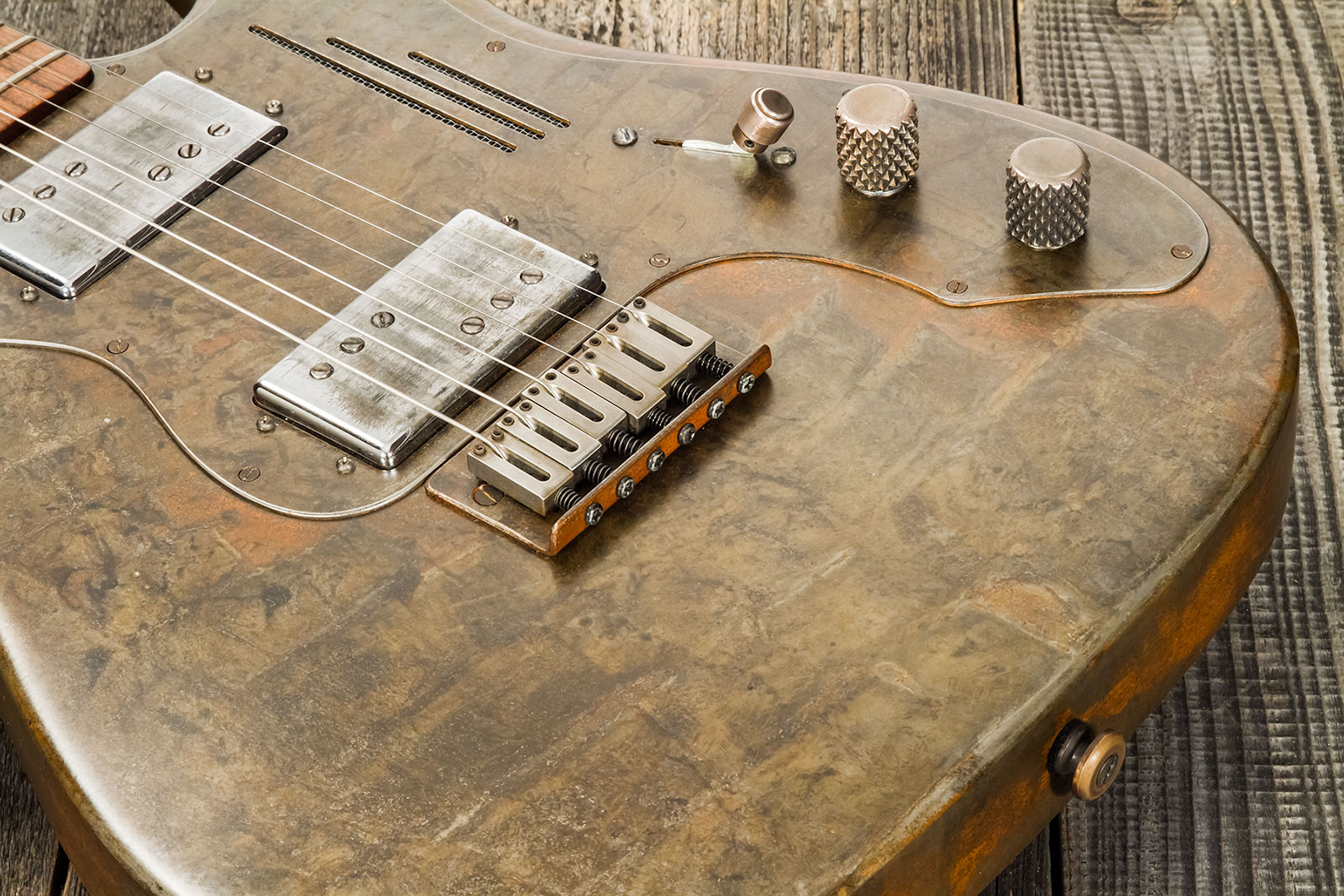 James Trussart Deluxe Steelguard Caster Perf. Back Wide Range 2h Rw Rusty #17148 - Rust O Matic - Guitarra eléctrica semi caja - Variation 4