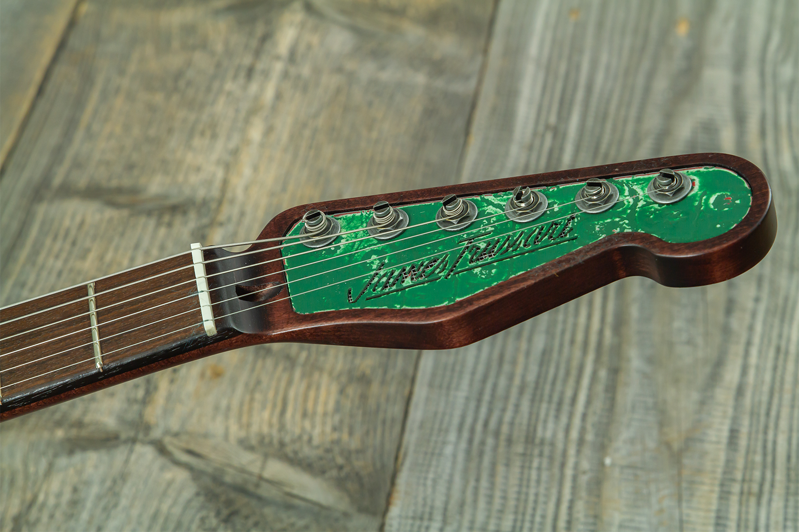 James Trussart Steelcaster Sh Ht Rw #26052 - Red Star Holey Gator Pickguard - Guitarra eléctrica semi caja - Variation 14