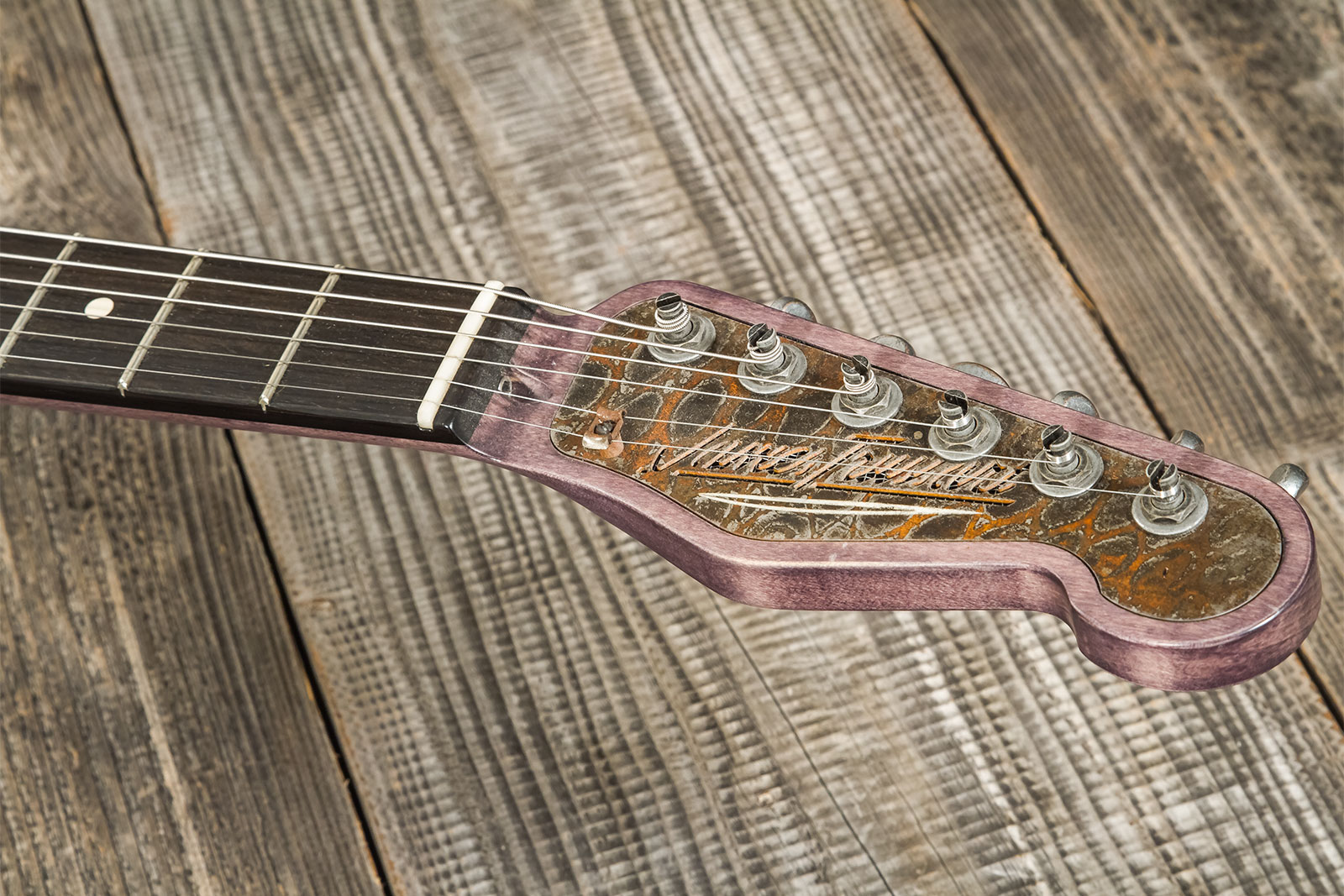 James Trussart Steelguard Caster Sugar Pine Sh Eb #18035 - Rust O Matic Gator Grey Driftwood - Guitarra eléctrica con forma de tel - Variation 7
