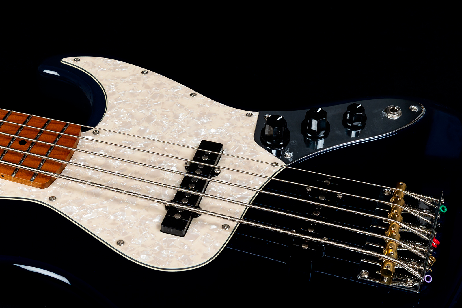 Jet Guitars Jjb305 Dbl 5c Mn - Deep Blue - Bajo eléctrico de cuerpo sólido - Variation 4