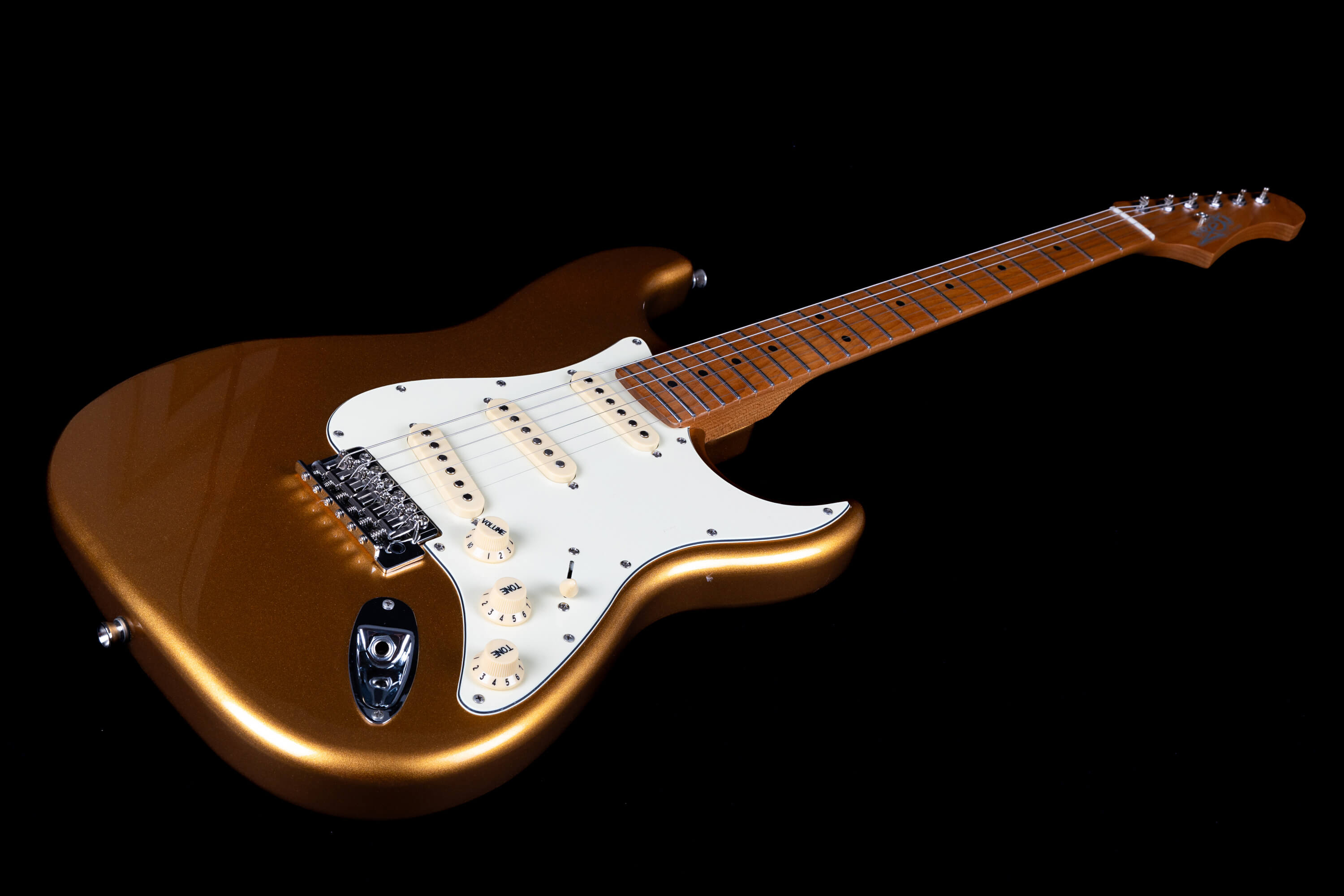 Jet Guitars Js300 Gd 3s Trem Mn - Gold - Guitarra eléctrica con forma de str. - Variation 2