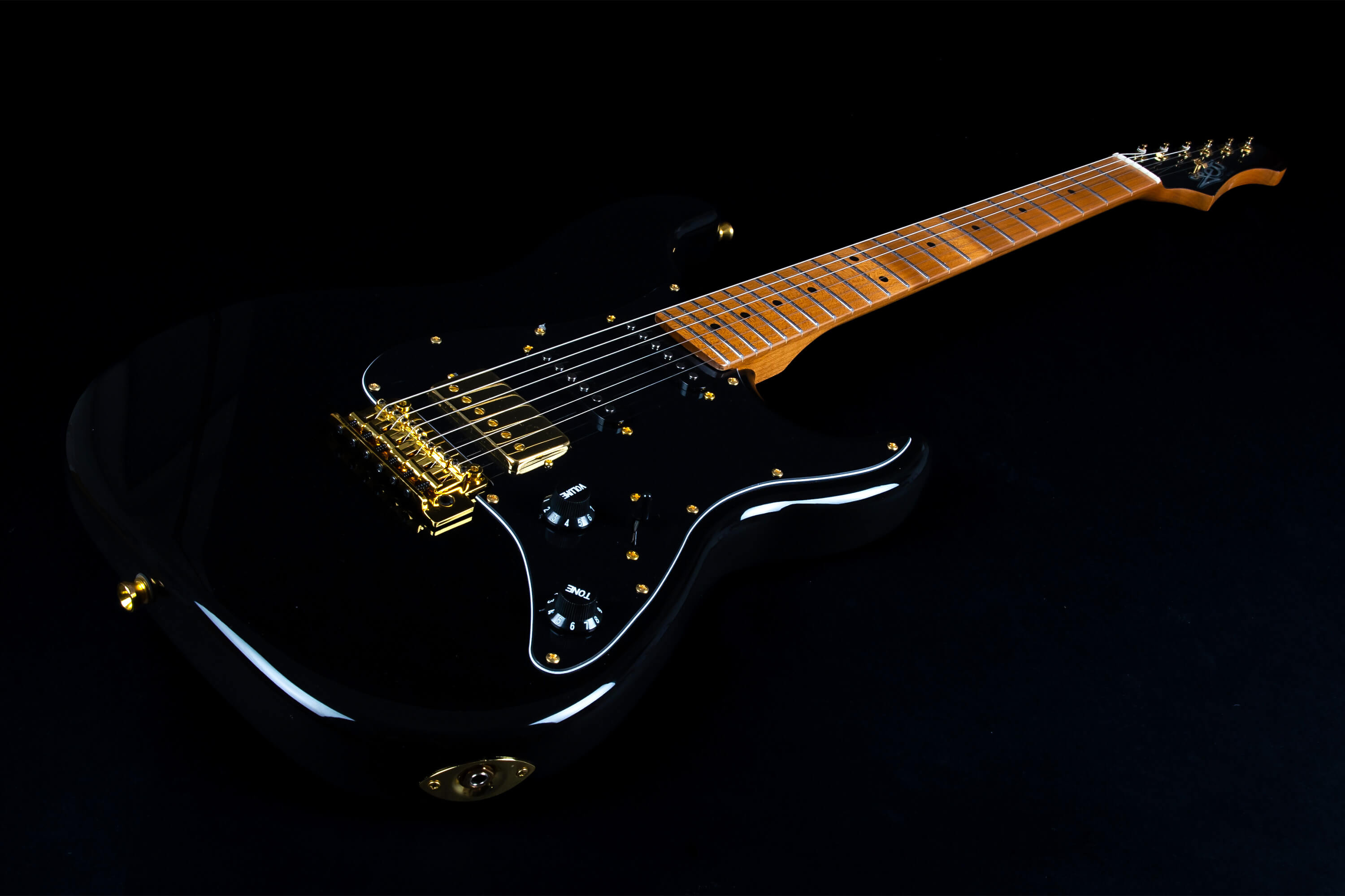 Jet Guitars Js400 Bk G Hss Ht Rw - Black - Guitarra eléctrica con forma de str. - Variation 2