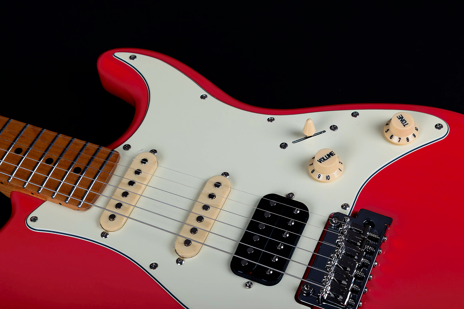 Jet Guitars Js400 Crd Hss Trem Mn - Coral Red - Guitarra eléctrica con forma de str. - Variation 3