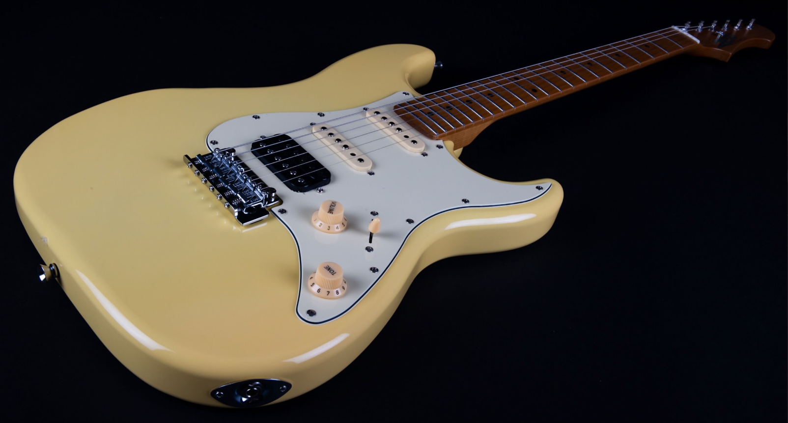 Jet Guitars Js400 Vyw Hss Trem Mn - Vintage Yellow - Guitarra eléctrica con forma de str. - Variation 2