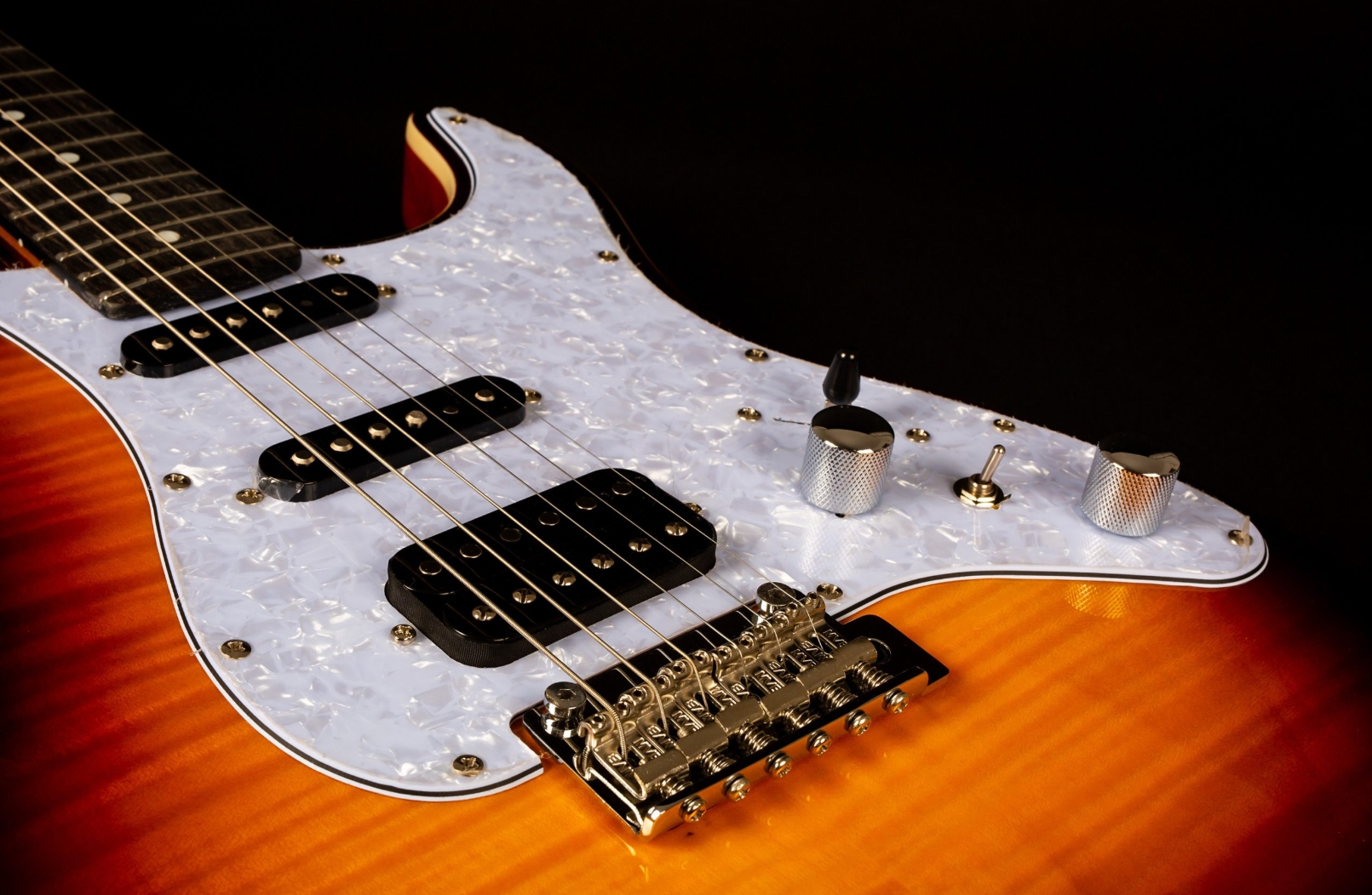 Jet Guitars Js600 Bs Trem Hss Eb - Sunburst - Guitarra eléctrica con forma de str. - Variation 3