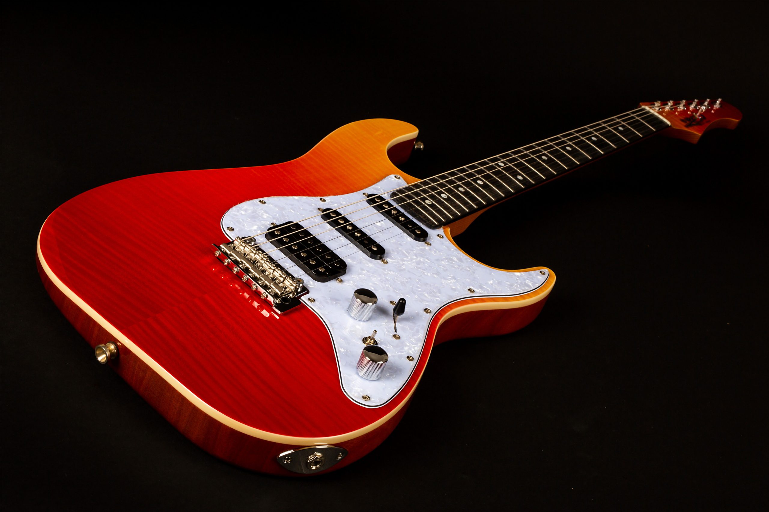 Jet Guitars Js600 Trs Trem Hss Mn - Transparent Red - Guitarra eléctrica con forma de str. - Variation 2