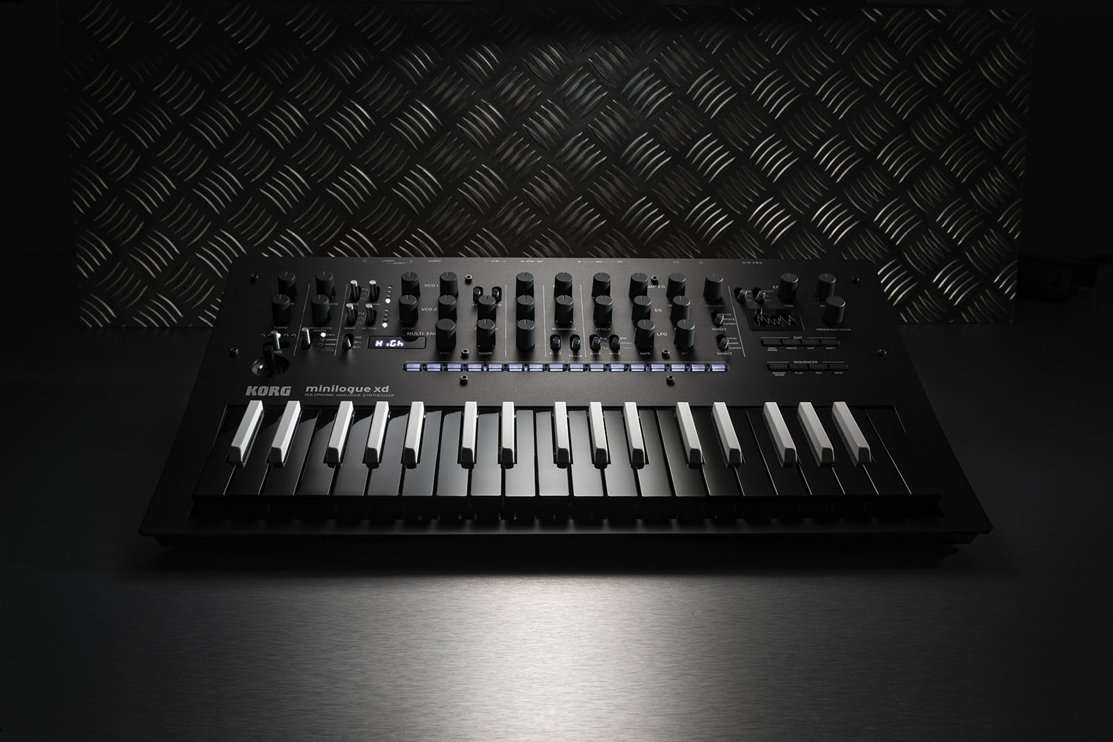 Korg Minilogue Xd Reverse Edition - Sintetizador - Variation 5