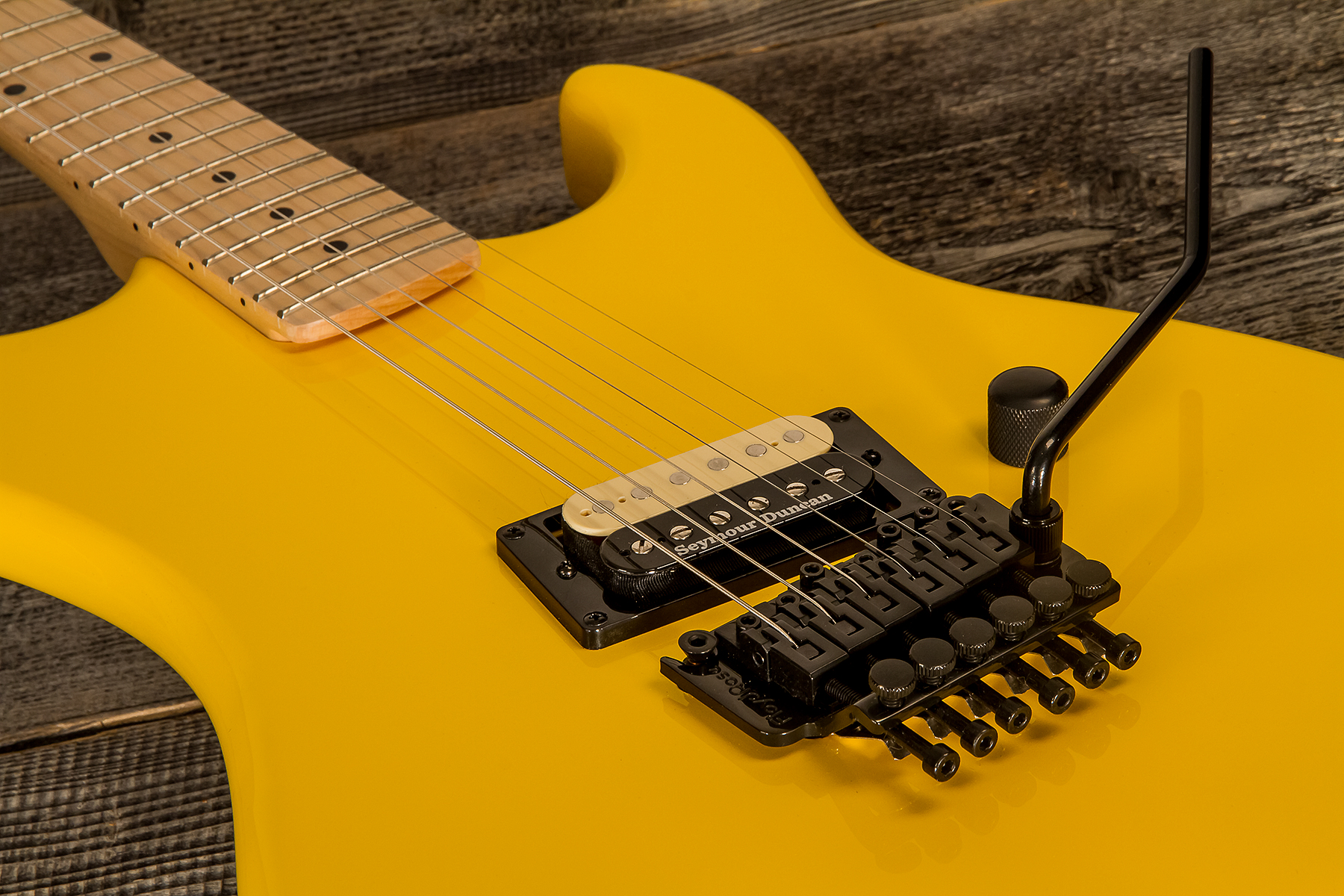 Kramer Baretta H Seymour Duncan Fr Mn - Bumblebee Yellow - Guitarra eléctrica con forma de str. - Variation 3