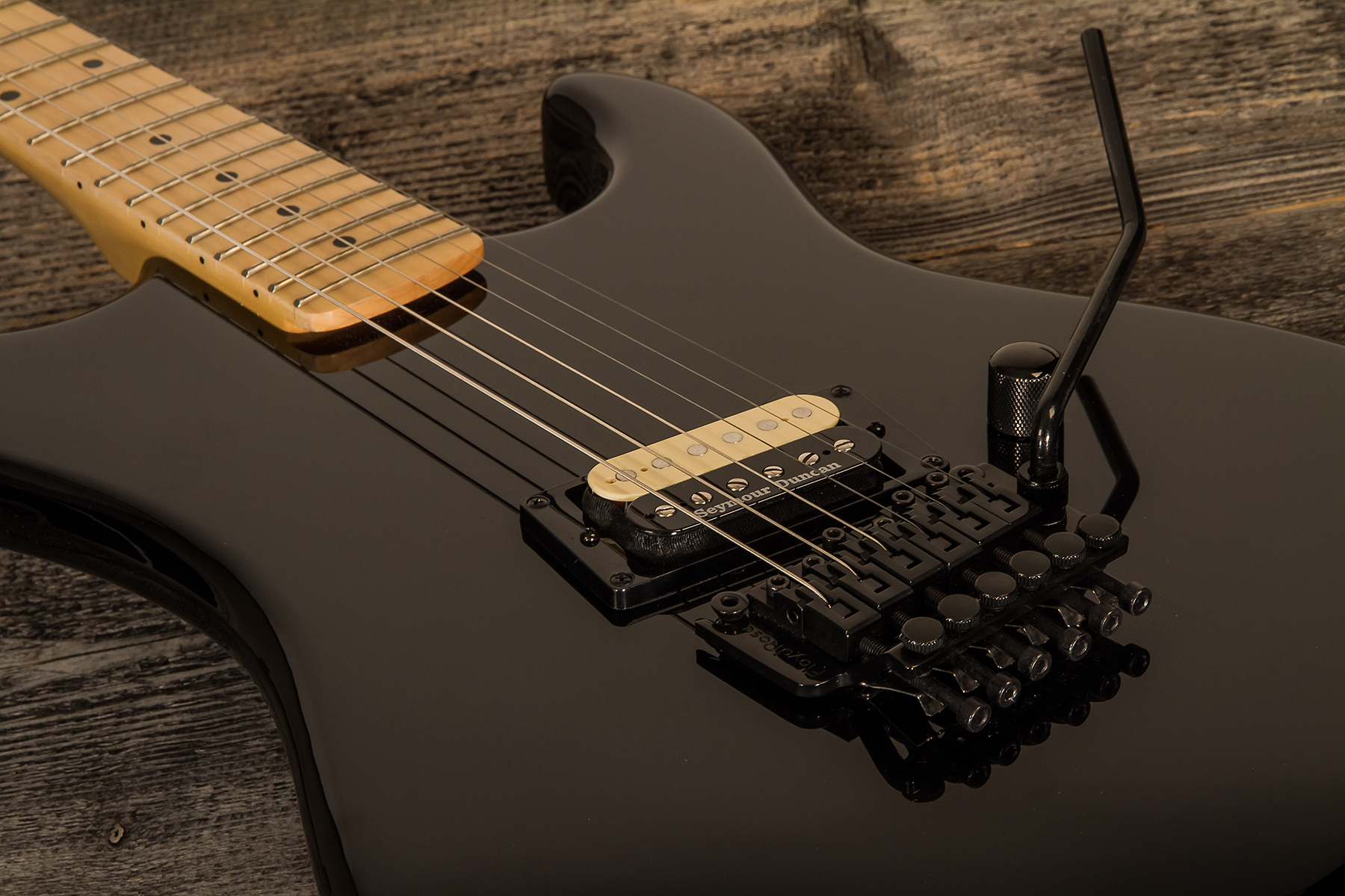 Kramer Baretta H Seymour Duncan Fr Mn - Ebony - Guitarra eléctrica con forma de str. - Variation 3