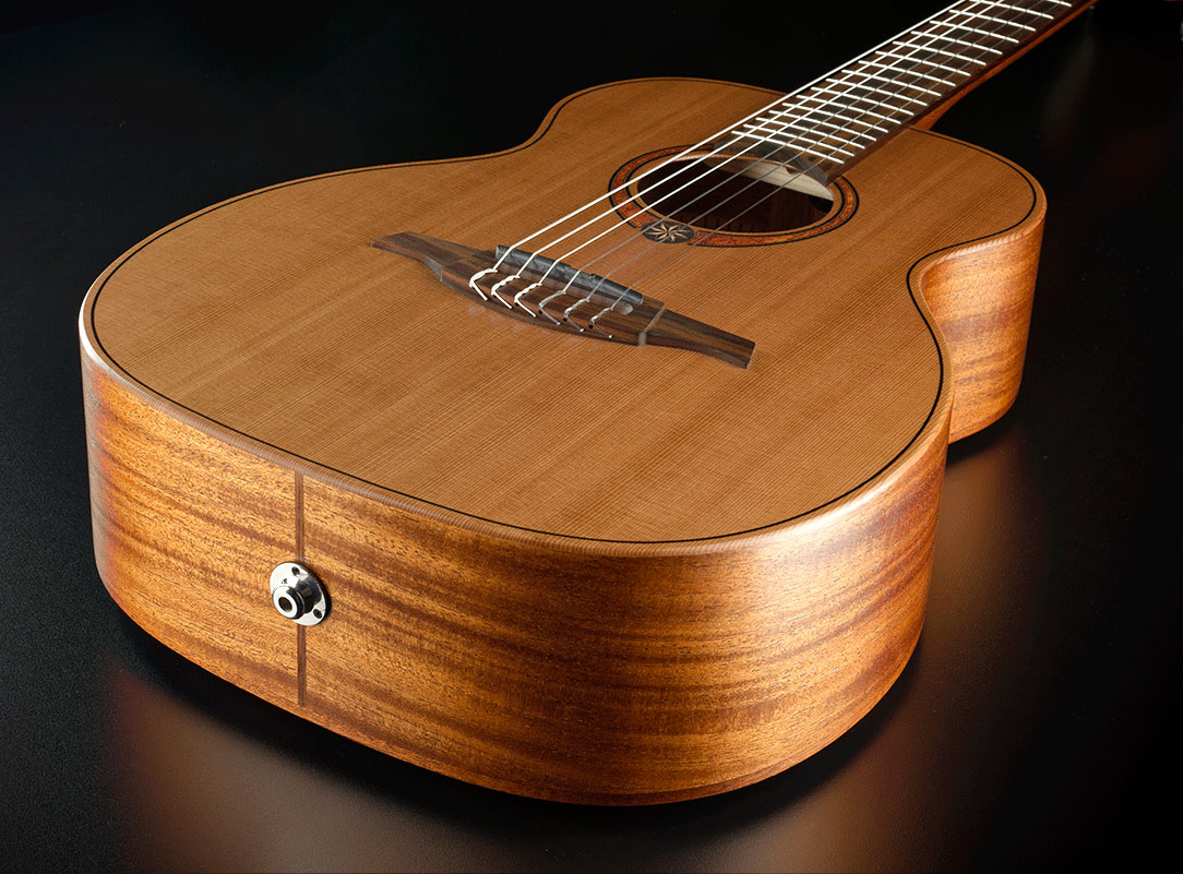 Lag Escapade Rce Nylon Travel Shsc Cedre Khaya Brbw +housse - Natural Satin - Guitarra clásica 4/4 - Variation 2