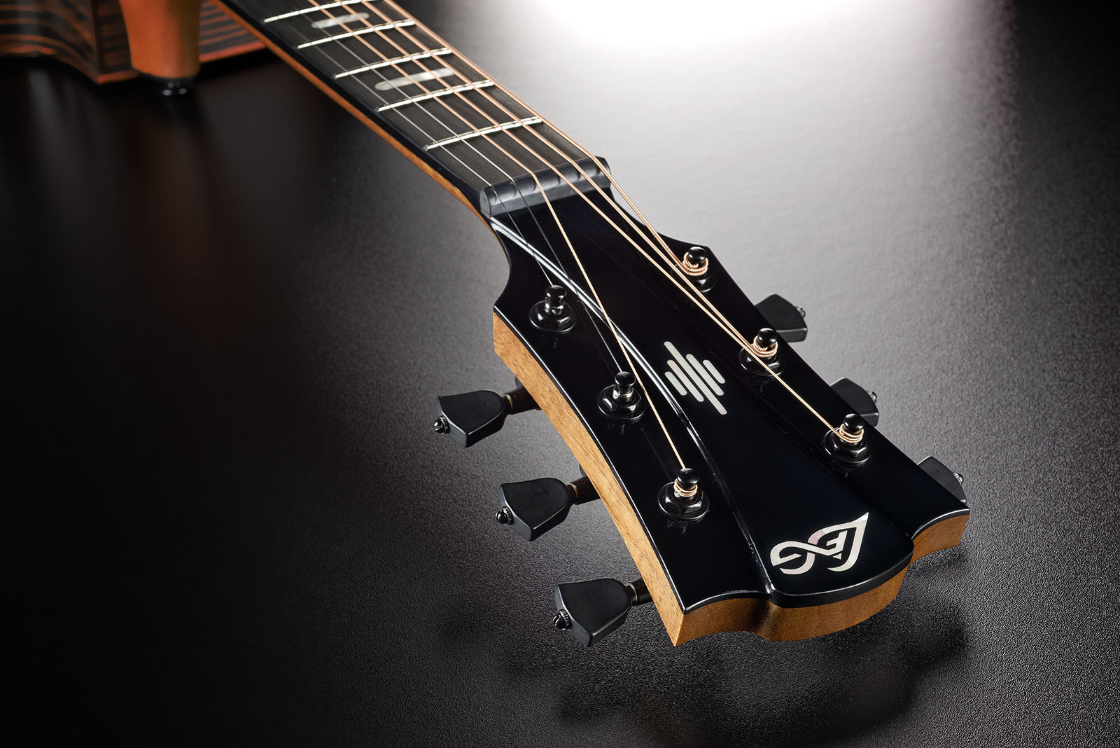 Lag Hv50ace Hyvibe H2 Auditoruium Cw Epicea Bokote Bkbr - Natural - Guitarra folk - Variation 8