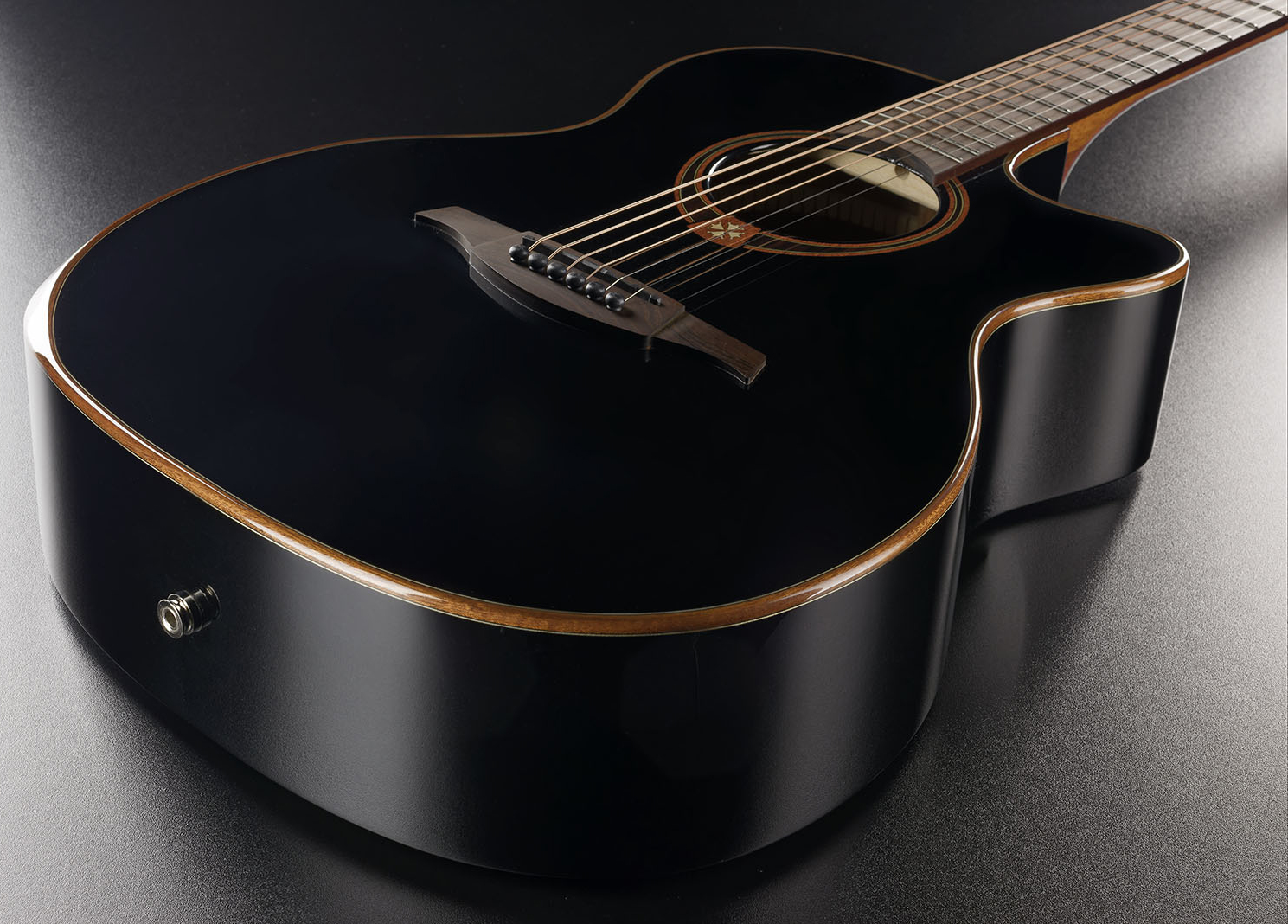 Lag T118abce Bevel Tramontane Auditorium Cedre Khaya Bro - Black - Guitarra electro acustica - Variation 2