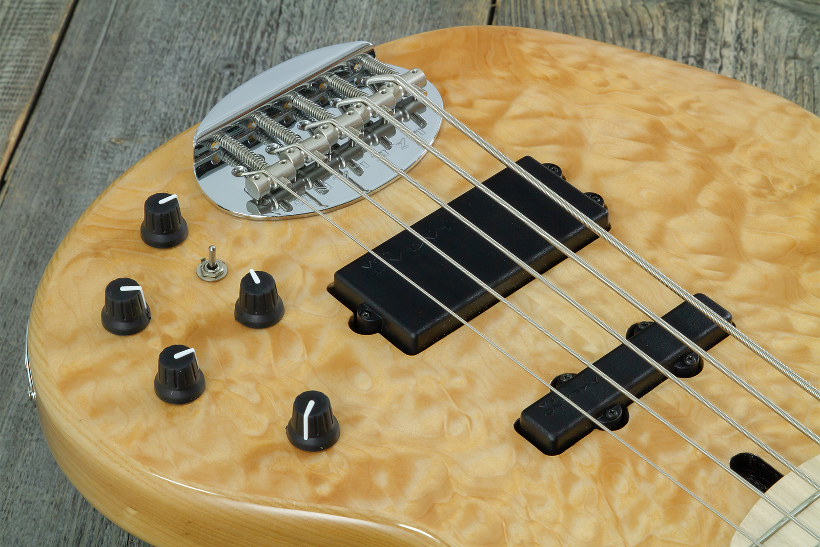 Lakland 55-02 Deluxe Qmt Skyline 5c Active Mn - Bajo eléctrico de cuerpo sólido - Variation 3