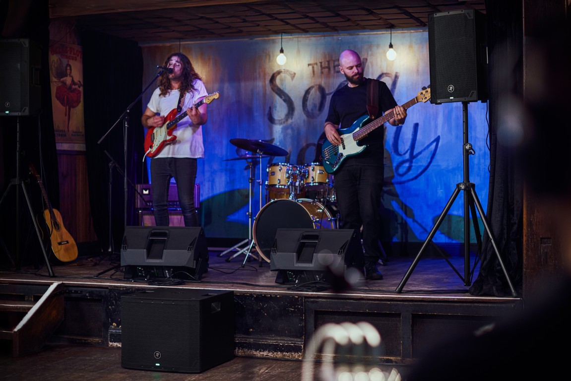 Mackie Thump 18s V4 - Subwoofer activo / bafle activo de bajos - Variation 10