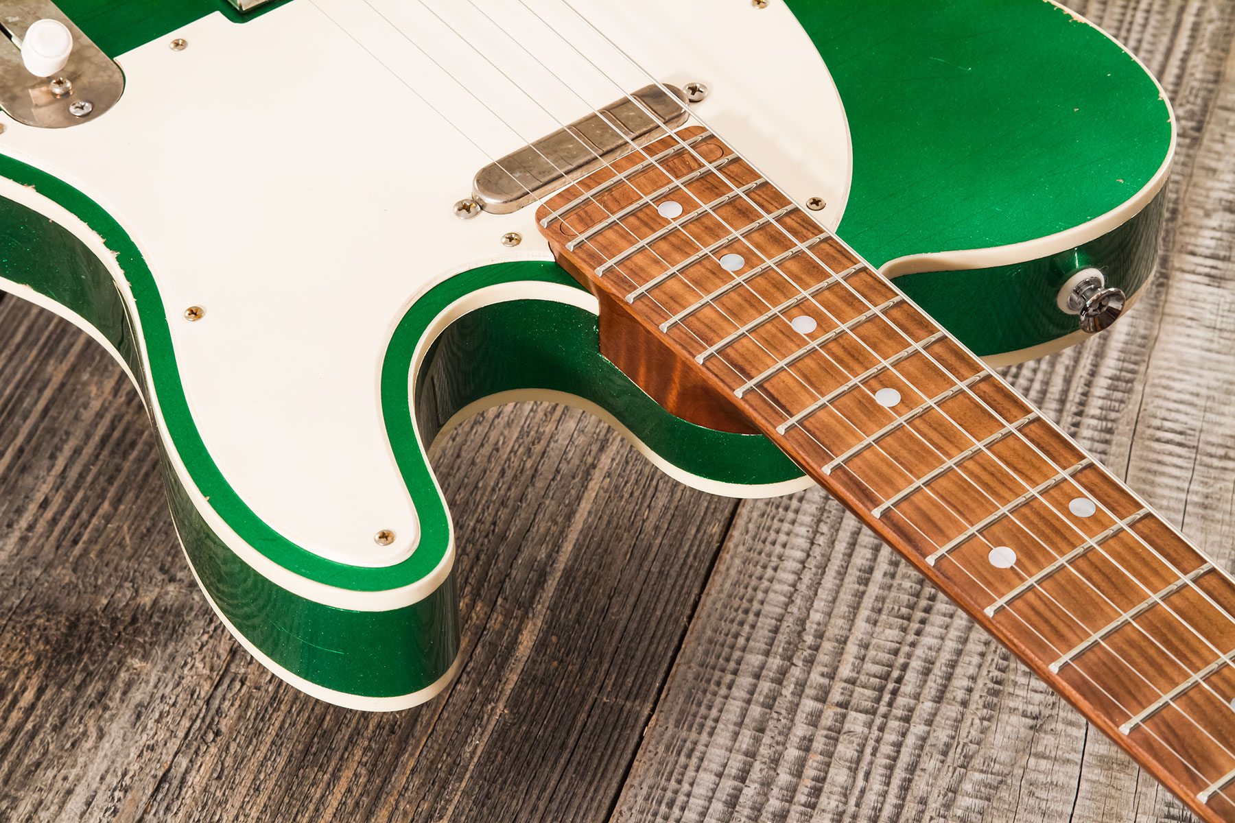Marceau Guitars Elegante Traditional 2s Ht Pf #t316124 - Heavy Relic Candy Green - Guitarra eléctrica con forma de tel - Variation 5