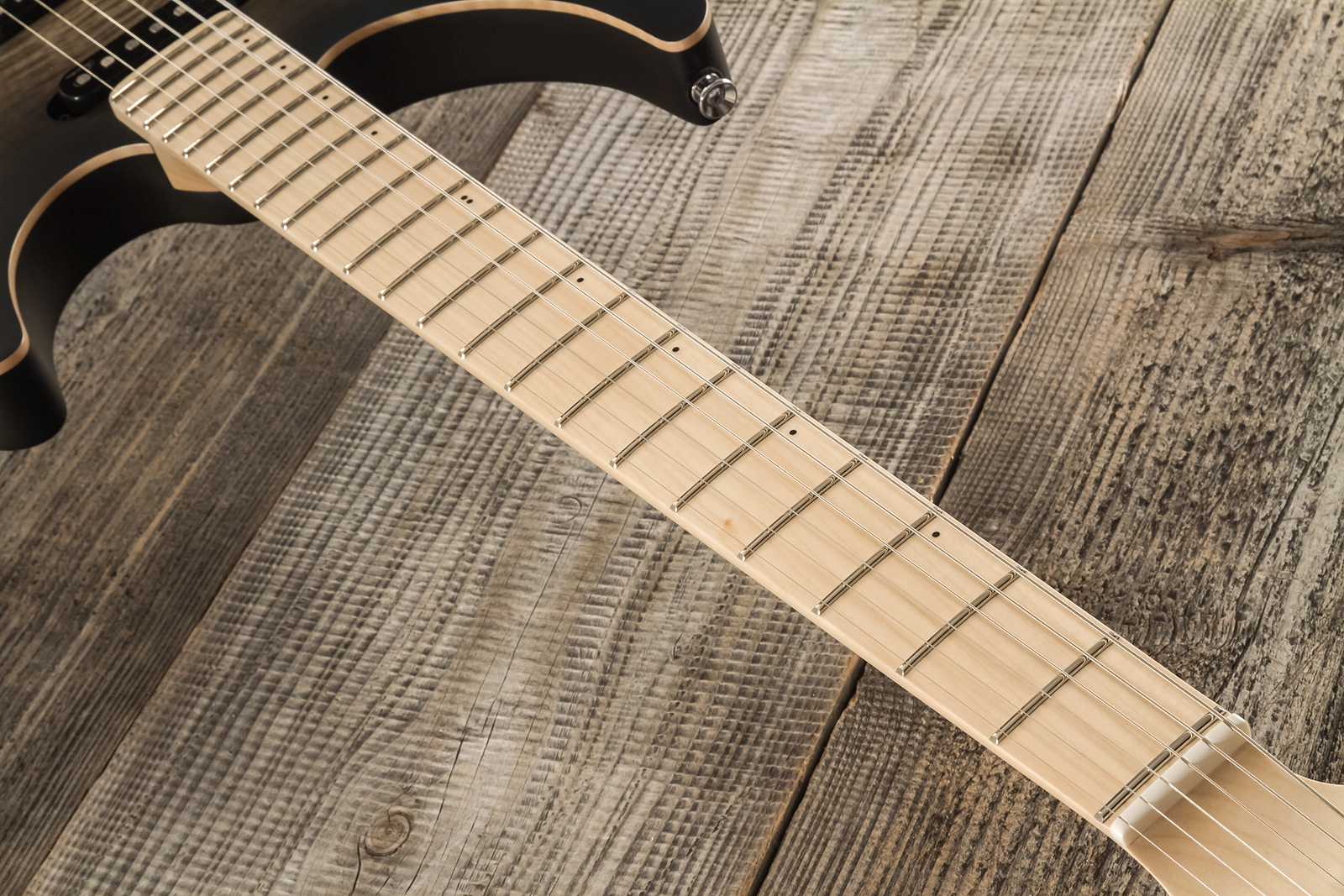 Marceau Guitars Fascinante Standard Hss Trem Mn #s17224 - Black Burst Satin - Guitarra eléctrica con forma de str. - Variation 6