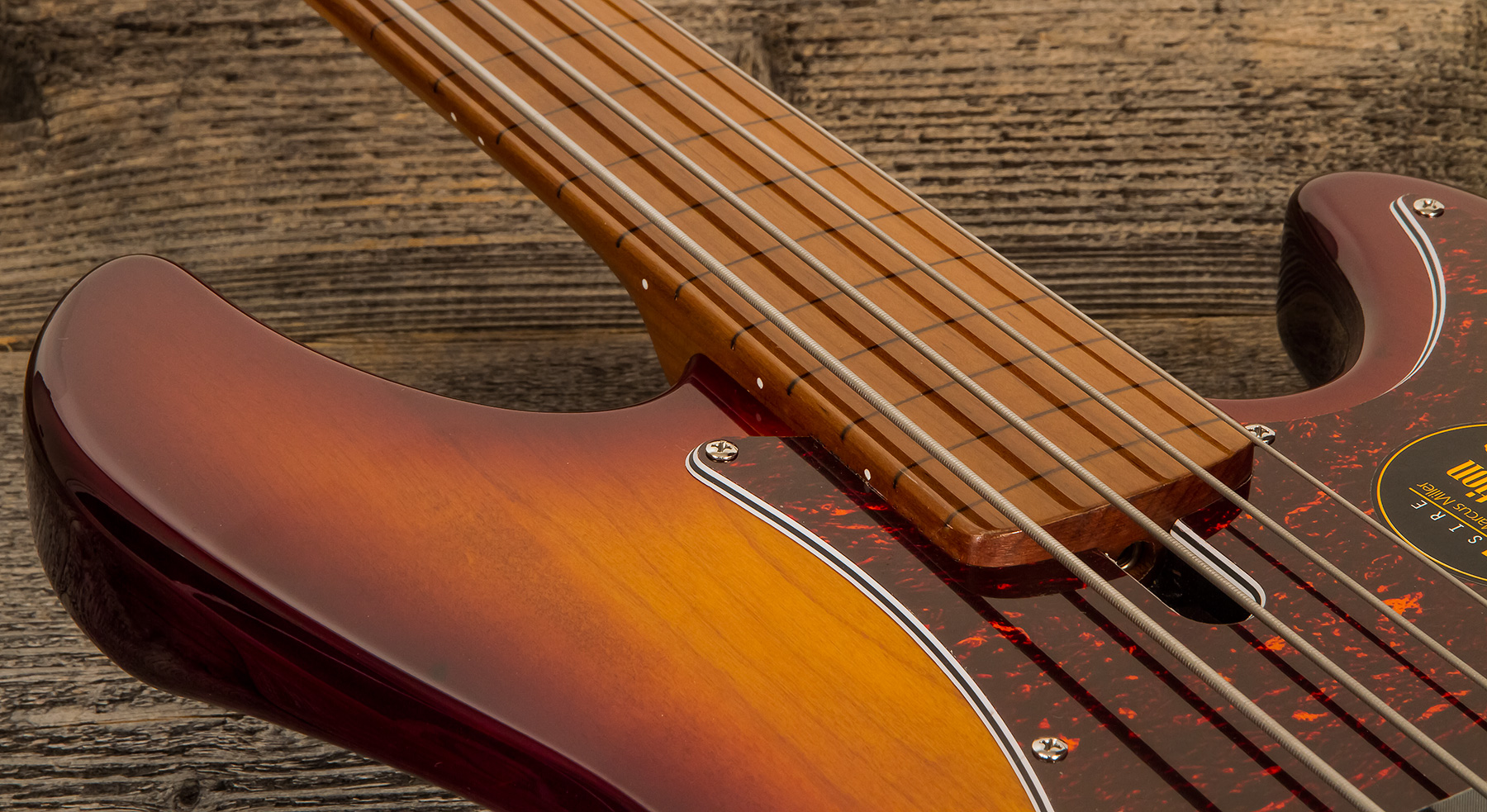 Marcus Miller P5 Alder 4st Fretless Mn - Tobacco Sunburst - Bajo eléctrico de cuerpo sólido - Variation 4