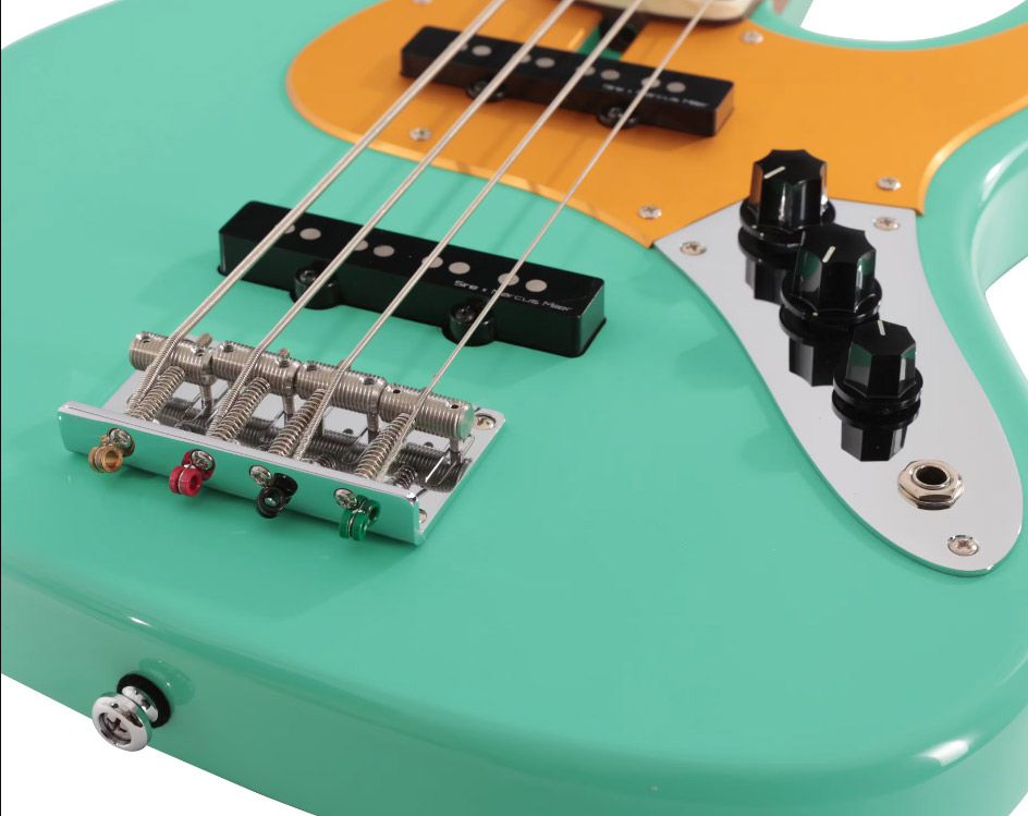 Marcus Miller V5 24 Fret 4st 4c Mn - Mild Green - Bajo eléctrico de cuerpo sólido - Variation 2