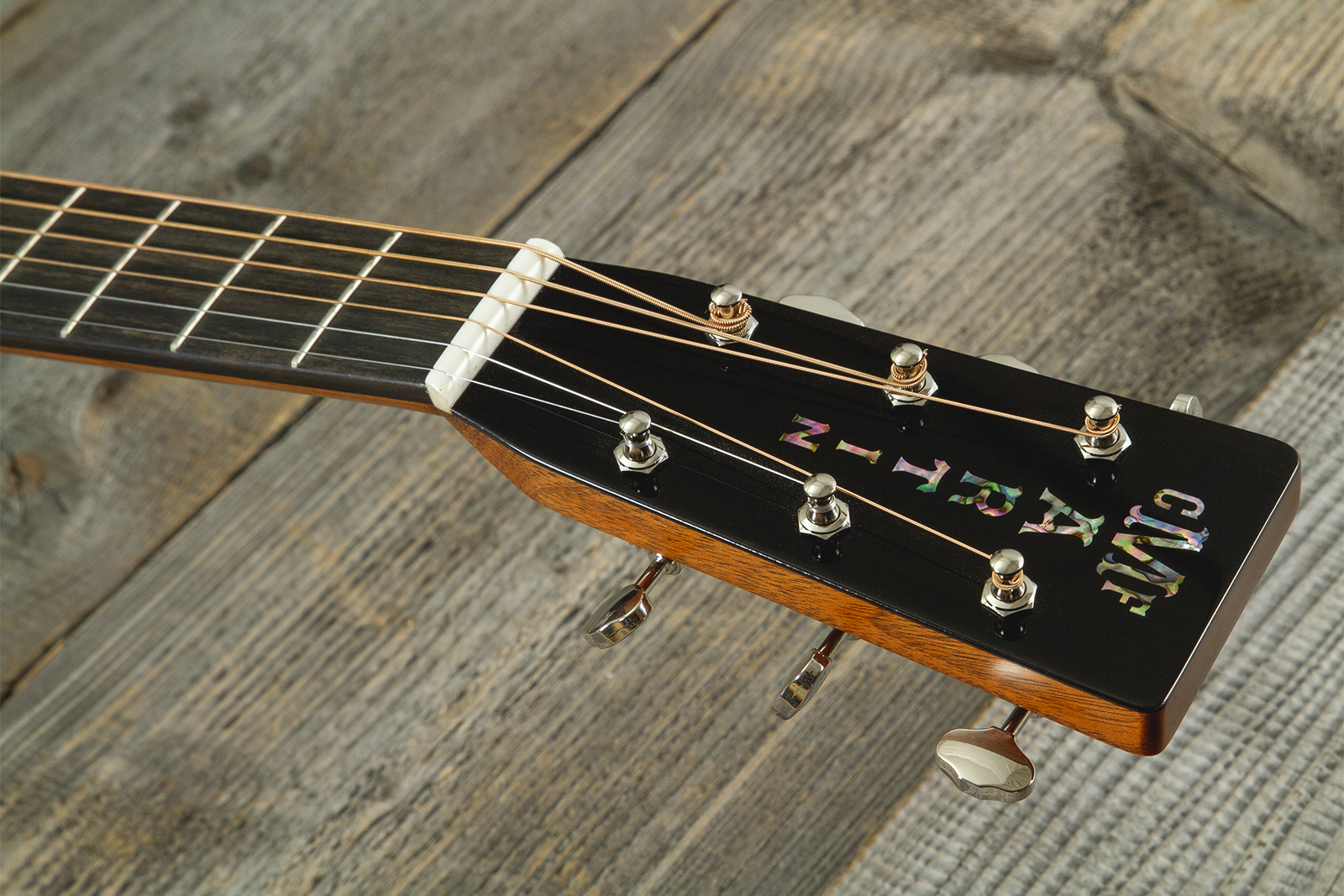 Martin Custom Shop 000 Shsc Epicea Sitka  / Quilted Sapele Eb #2964116 - Natural Aging Toner - Guitarra folk - Variation 6