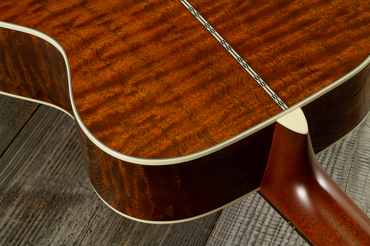 Martin Custom Shop 000 Shsc Epicea Sitka  / Quilted Sapele Eb #2964116 - Natural Aging Toner - Guitarra folk - Variation 8