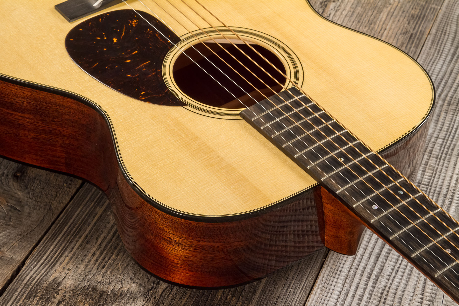 Martin Custom Shop Cs-om-c23035507 Orchestra Epicea Acajou Eb #2816489 - Natural Aging Toner - Guitarra folk - Variation 4