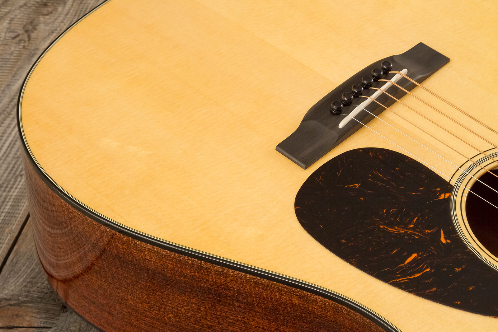 Martin Custom Shop Dreadnought Epicea Sitka / Acajou #2964131 - Natural Aging Toner - Guitarra folk - Variation 3