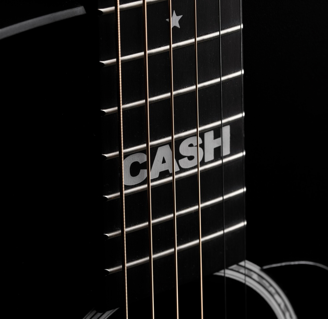 Martin Johnny Cash Dx Lh Gaucher Signature Dreadnought Hpl Ric - Black - Guitarra folk - Variation 4