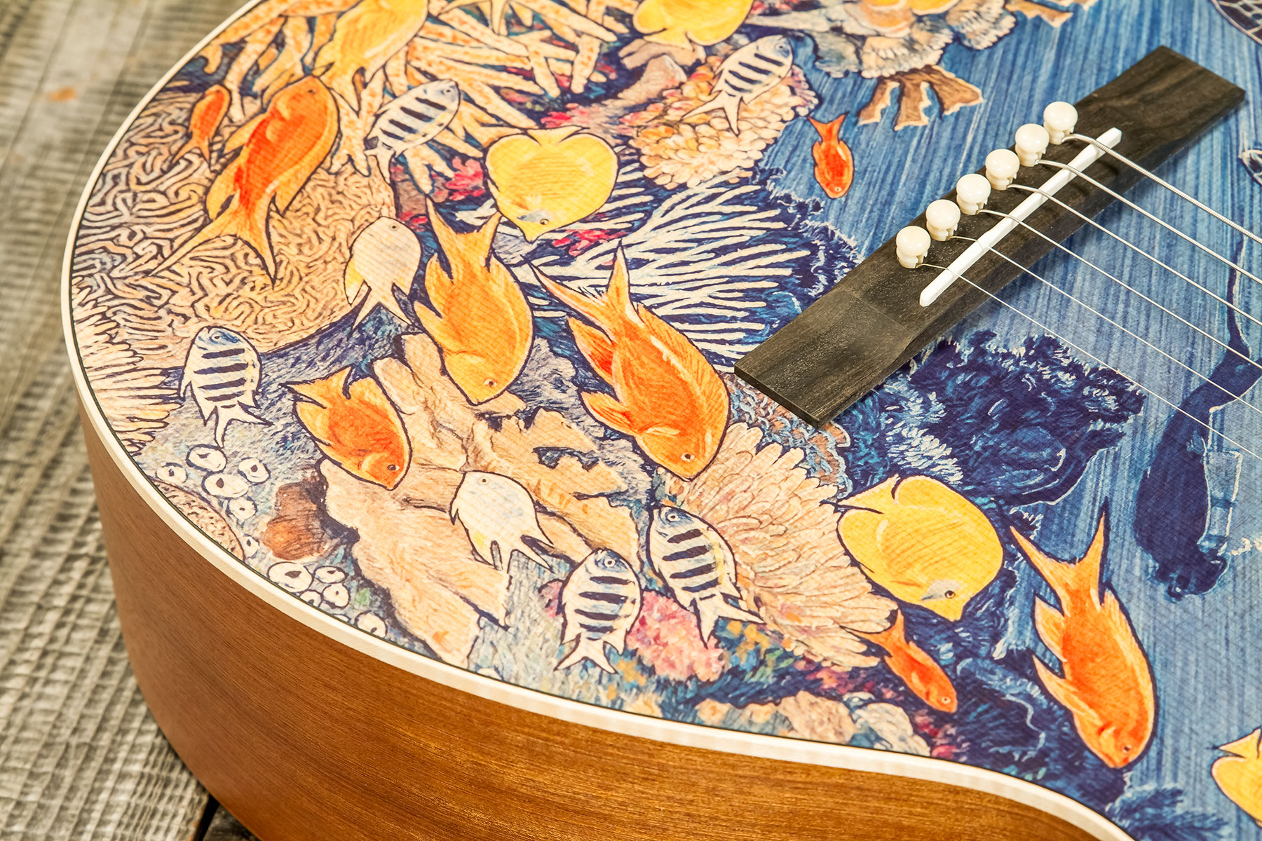 Martin Om Biosphere Orchestra Epicea Sapele Eb #2860969 - Robert Goetzl Ocean Artwork Satin - Guitarra folk - Variation 5