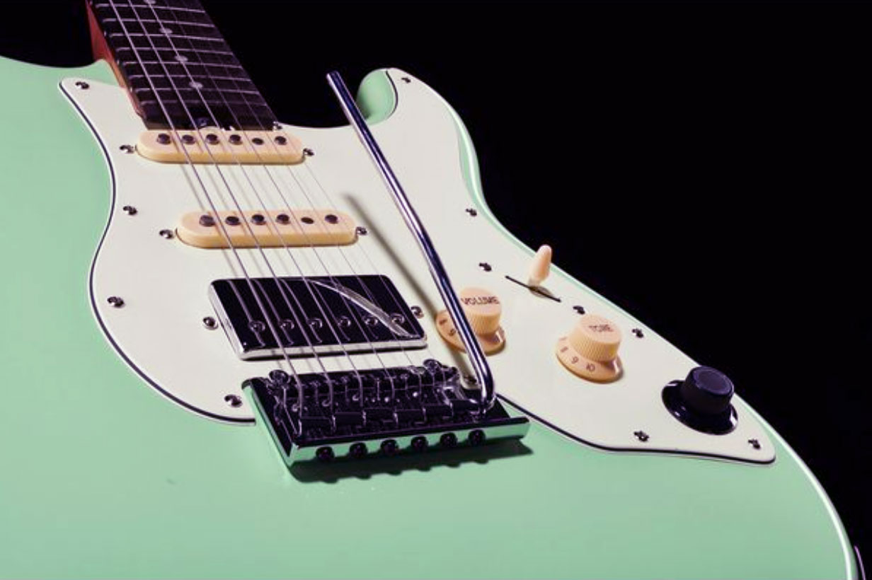 Mooer Gtrs S800 Hss Trem Rw - Surf Green - Guitarra eléctrica de modelización - Variation 3