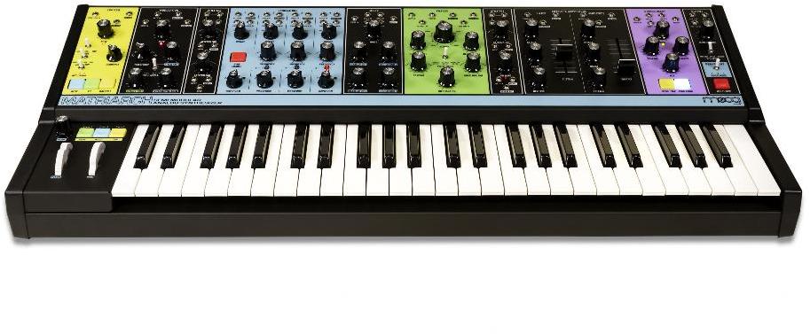 Sintetizador Moog MATRIARCH