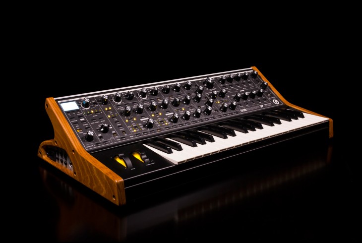 Moog Subsequent 37 - Sintetizador - Variation 1