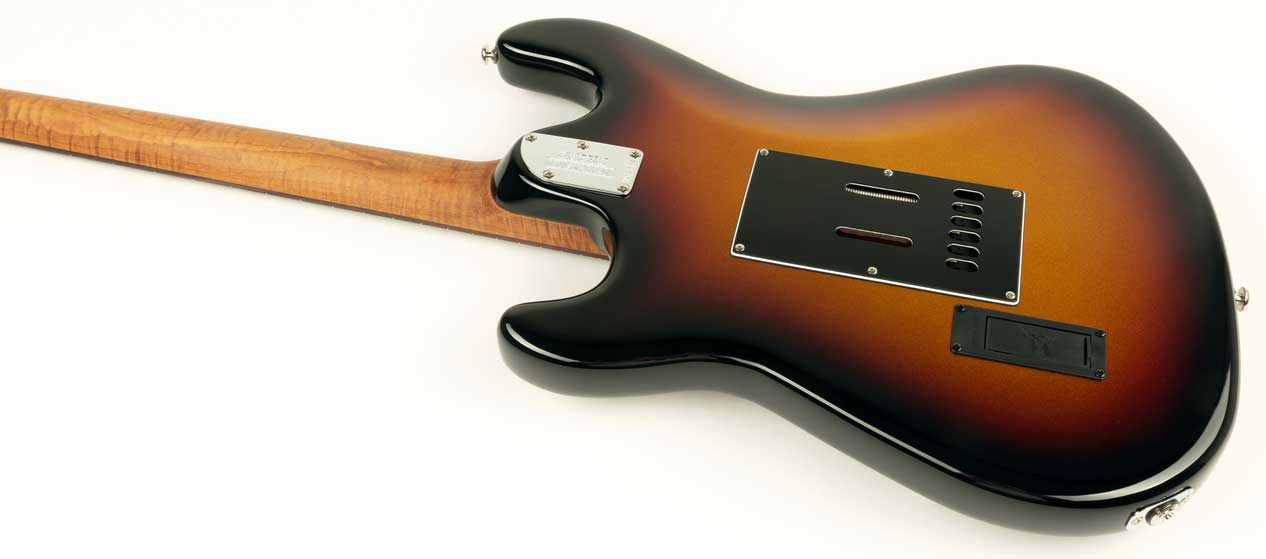 Music Man Cutlass Ht Sss 3s Trem Rw +housse - Showtime - Guitarra eléctrica con forma de str. - Variation 3