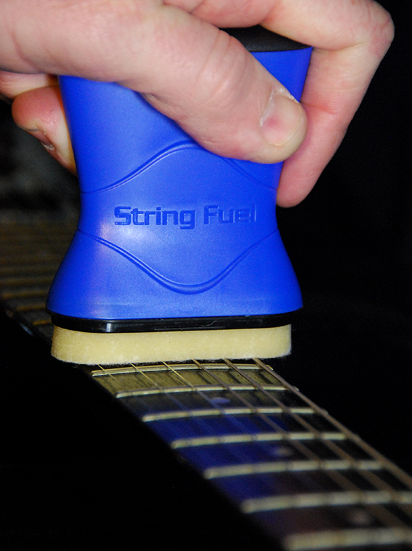Music Nomad Kit String Fuel + Recharge + Chiffon - Care & Cleaning Guitarra - Variation 1