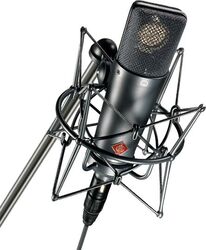 Neumann TLM193