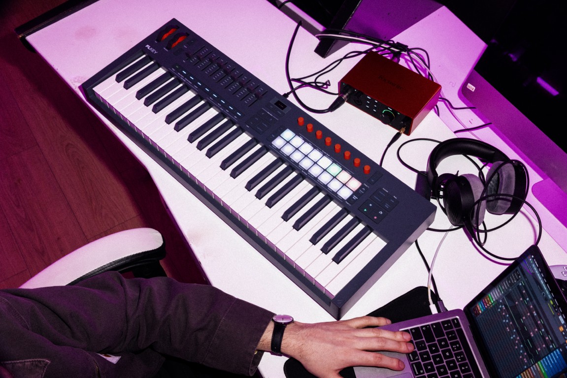 Novation Flkey 2 49 - Teclado maestro - Variation 7