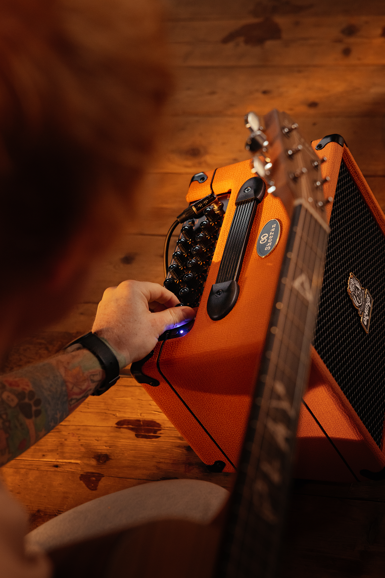 Orange Es60 Outlowd By Ed Sheeran 60w 1x12 - Combo amplificador acústico - Variation 7