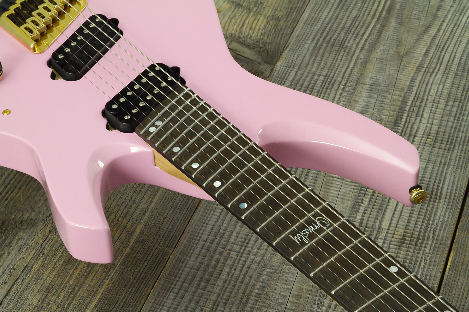 Ormsby Goliath Headless 7 Gtr Run 14 7c Multiscale 2h Ht Eb - Shell Pink - Multi-Scale Guitar - Variation 4