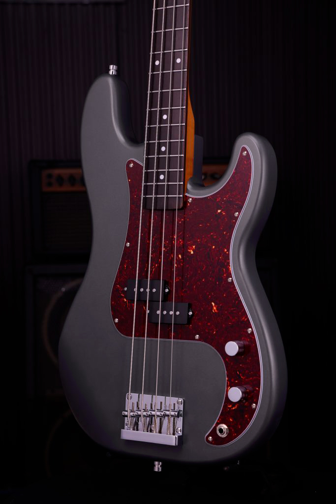 Patina Guitars Ppb3 Bk 1s Ht Rw - Charcoal - Bajo eléctrico de cuerpo sólido - Variation 2